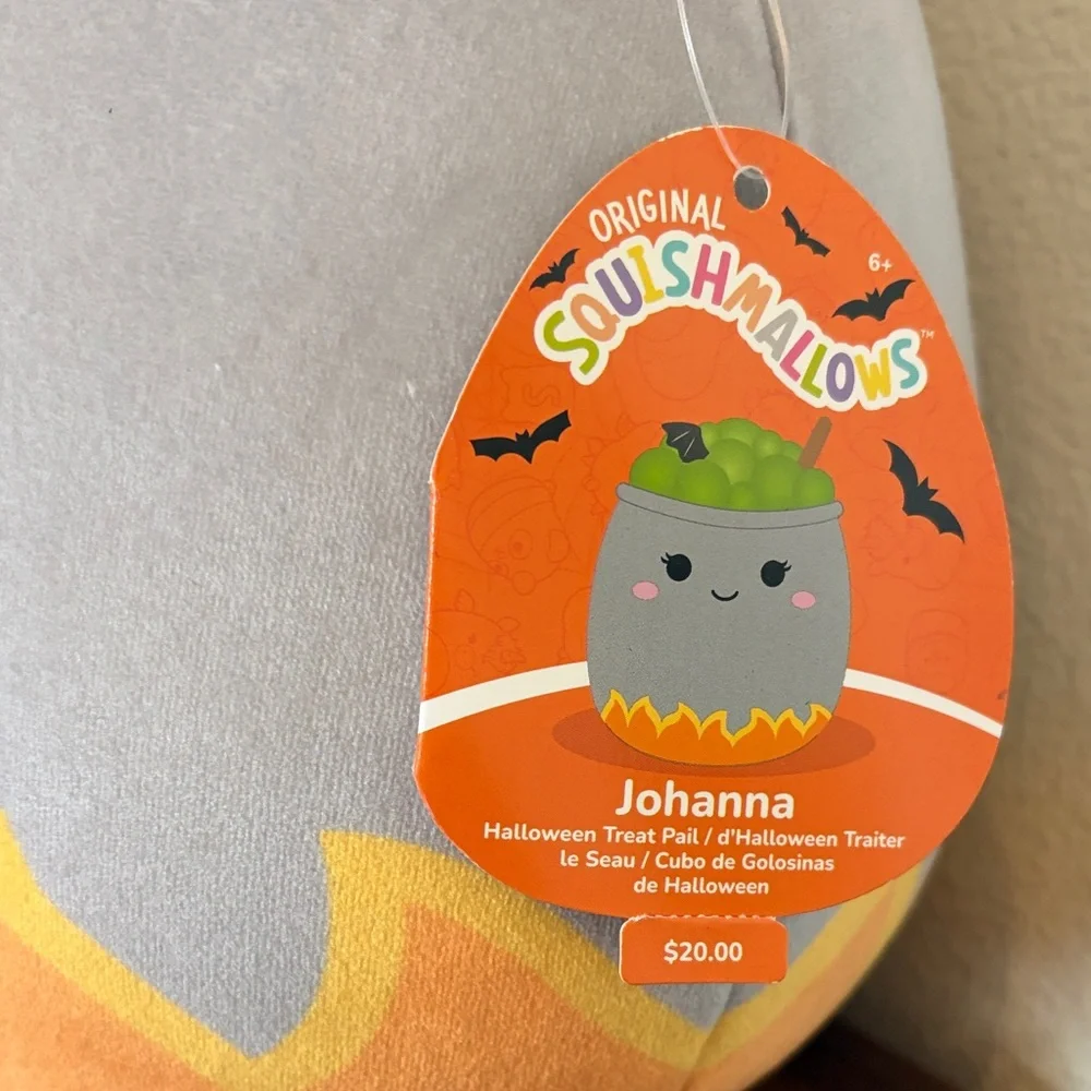 Squishmallows adorable gray